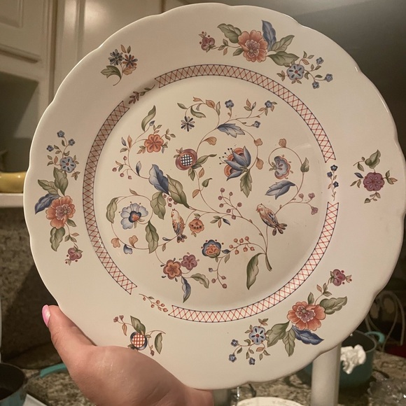 Beautiful rare Lenox wind chimes diner plate - Picture 1 of 3